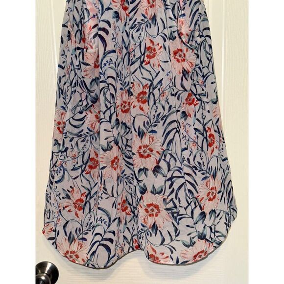 CAbi Stem Floral Sleeveless Top Blouse Blue Red Size Medium - Picture 13 of 15